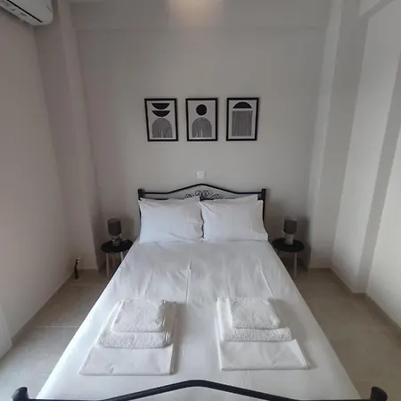 Feather Apartments-nea Moudania Halkidiki דירה