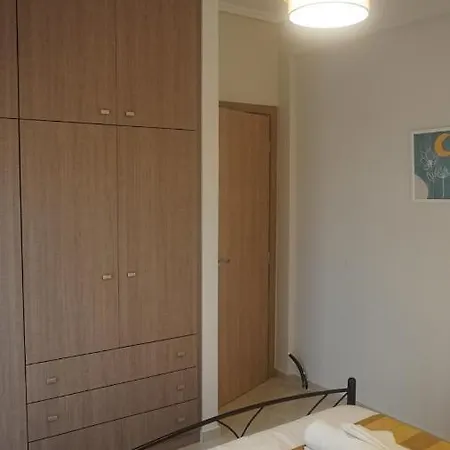 Feather Apartments-nea Moudania Halkidiki *