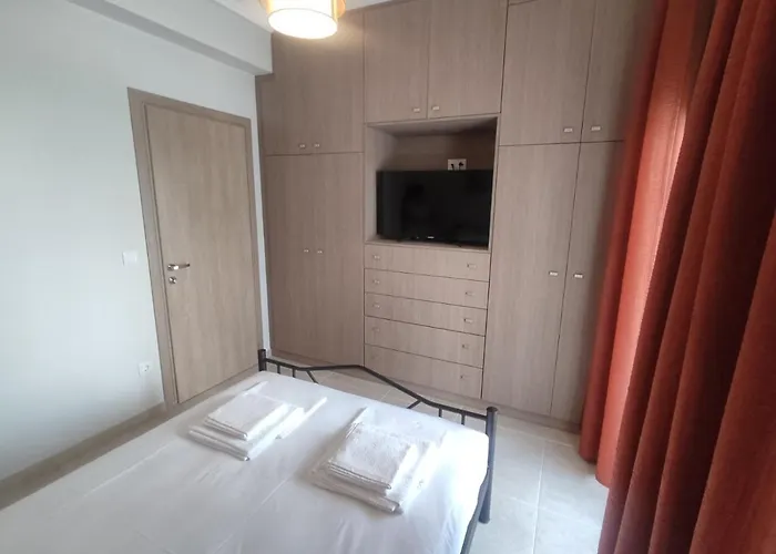 Feather Apartments-nea Moudania Halkidiki Apartmán *