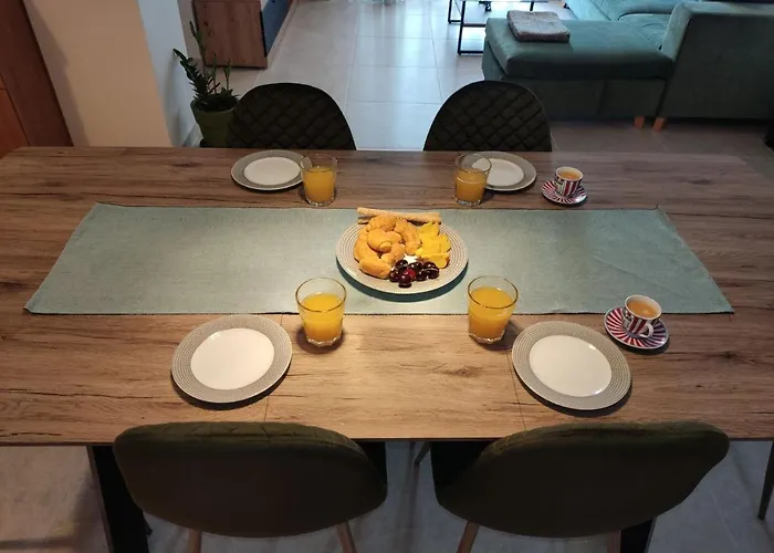 Feather Apartments-nea Moudania Halkidiki Апартаменты *