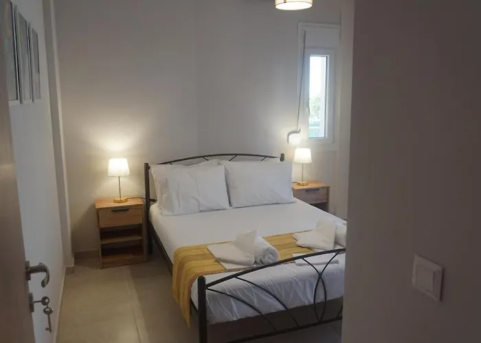 Feather Apartments-nea Moudania Halkidiki * Неа-Муданья